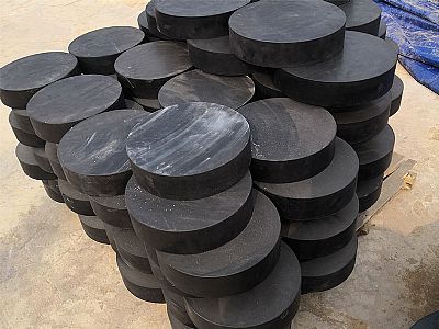 栾城区板式橡胶支座由若干层橡胶片与薄钢板经加压硫化